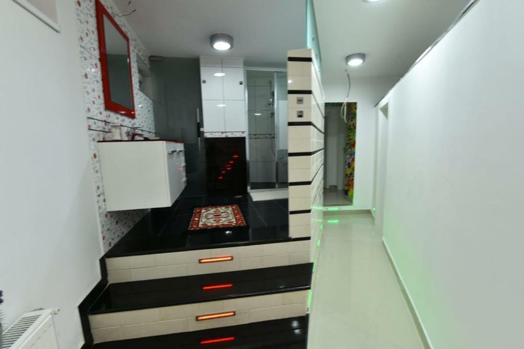 Ozana Apartament Apartment Constanta Exterior photo